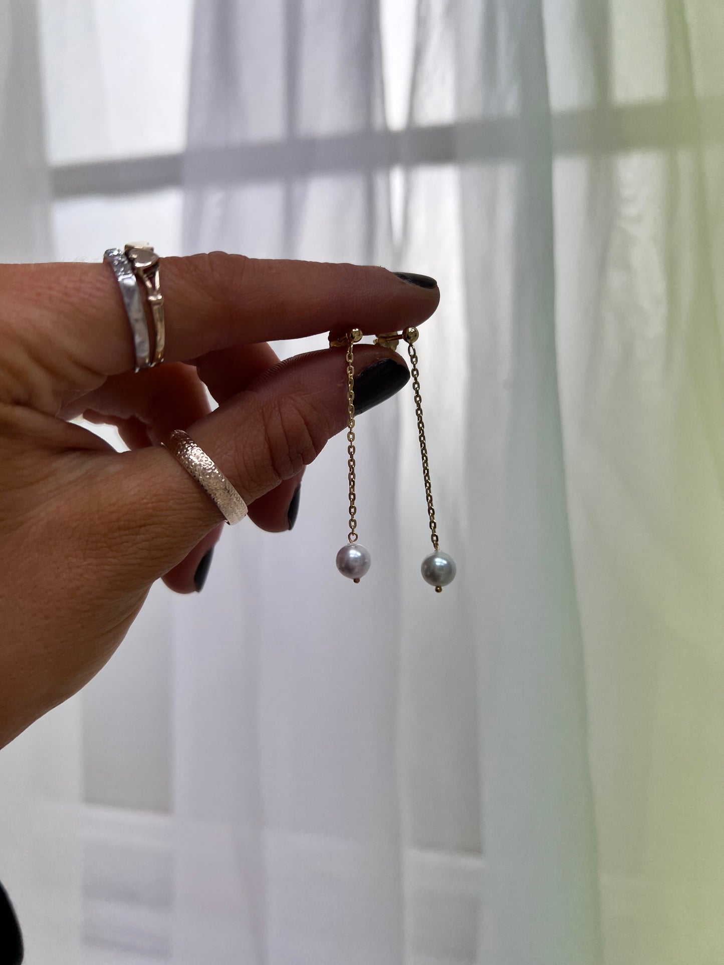 Pearl Chain Drops